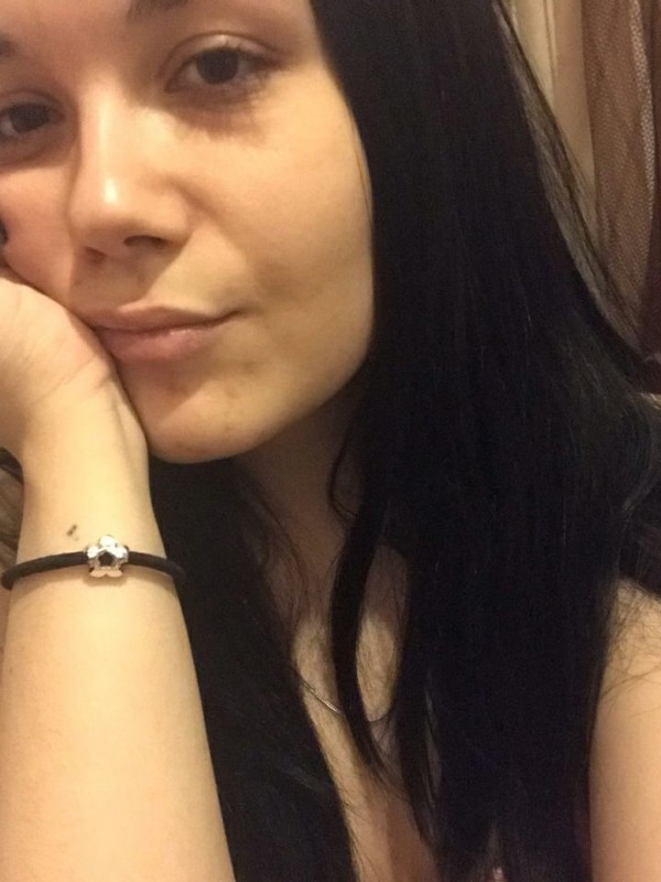 Кристина привлекательная девушка из Кадиевки цена от 6000 руб